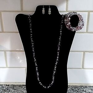 Purple/Clear Necklace/Earrings/Bracelet.